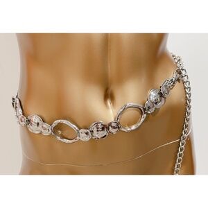 Chico’s Adjustable Metallic Silver Round & Oval Link Chain Belt